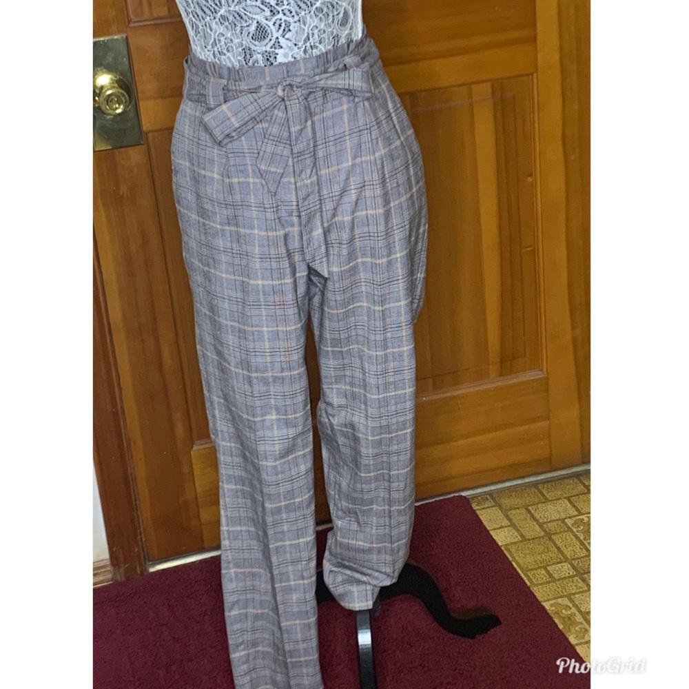 Khaki plaid paper bag pant